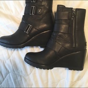 Woman’s ankle boots